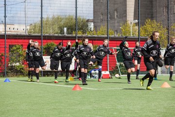 Bild 50 - B-Juniorinnen St.Pauli - C-Juniorinnen SV Steinhorst : Ergebnis: 1:2